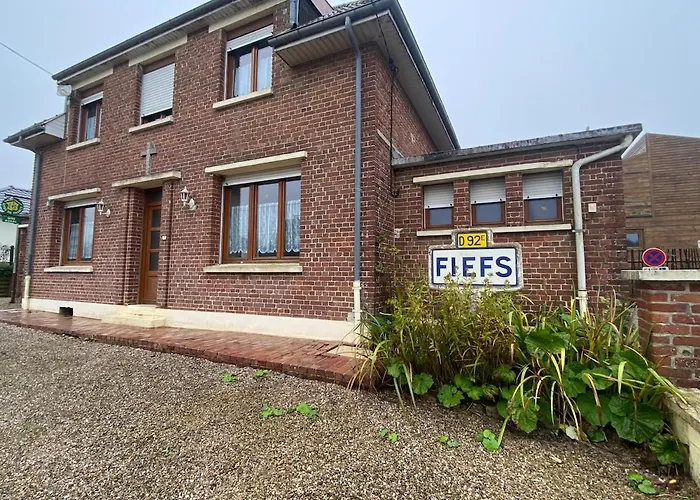 Holiday home De Groupe Pour 12 Personnes A Dans Le Ternois 62 Fiefs